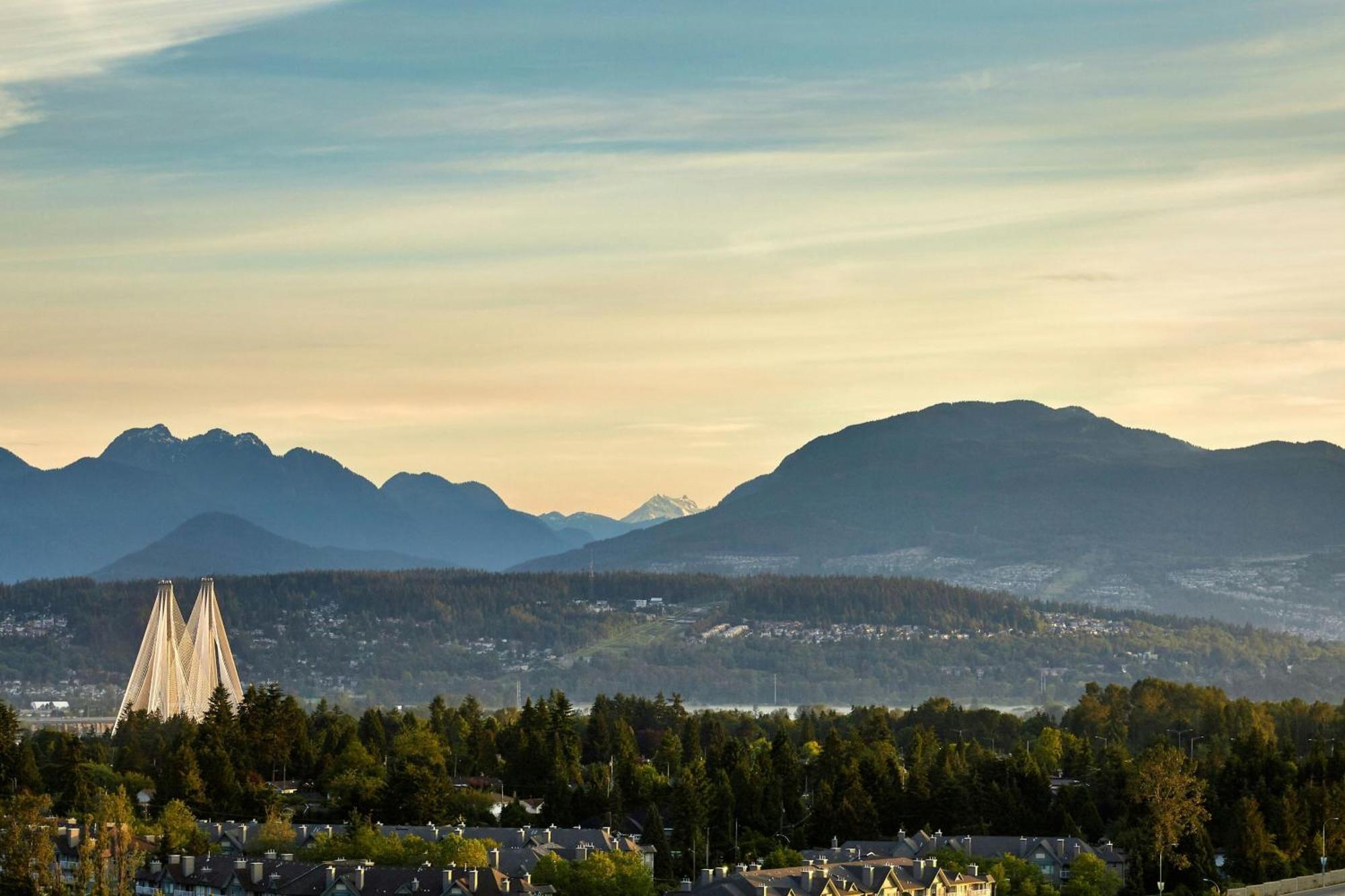 Hotel Sheraton Vancouver Guildford Surrey